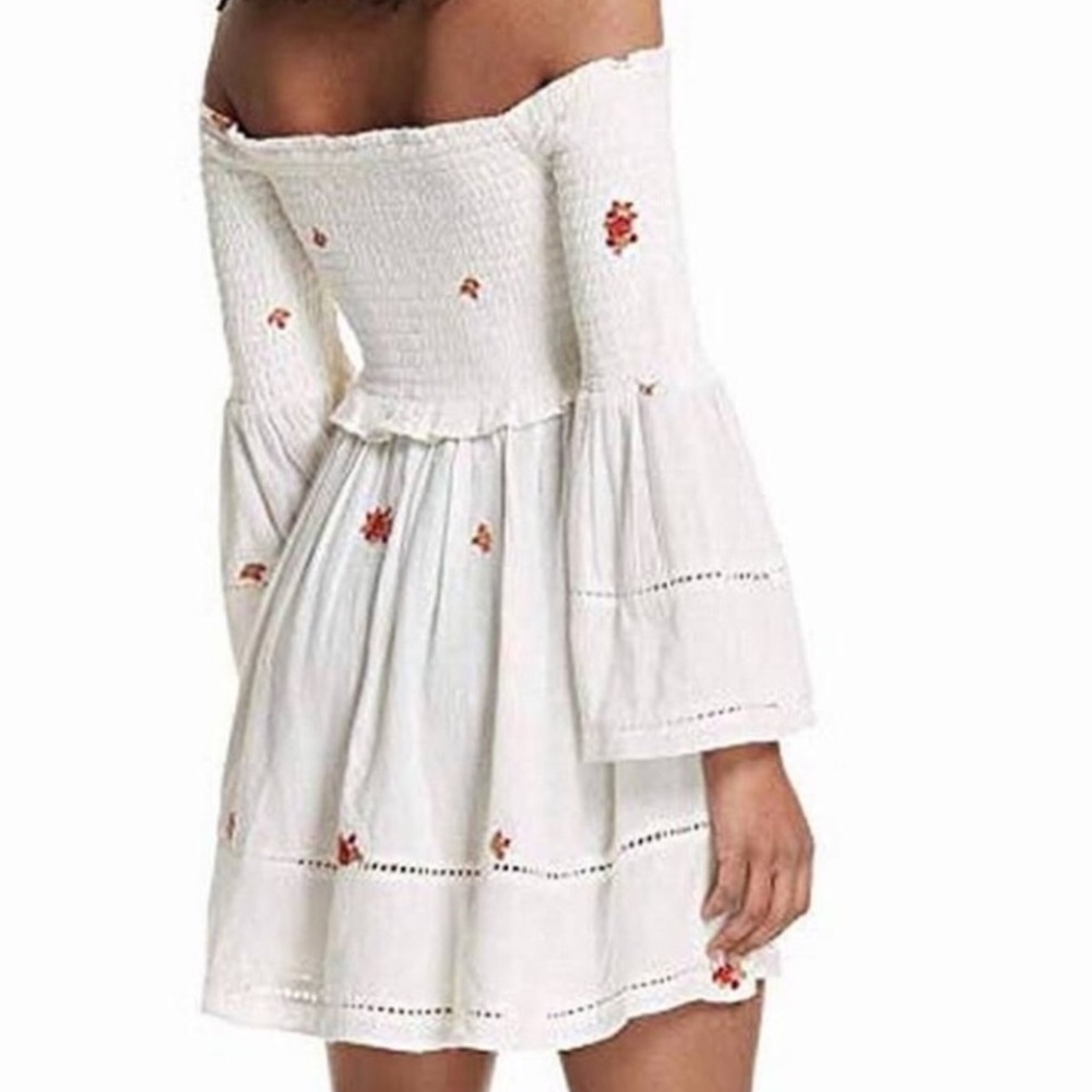 Free People Counting Daisies
